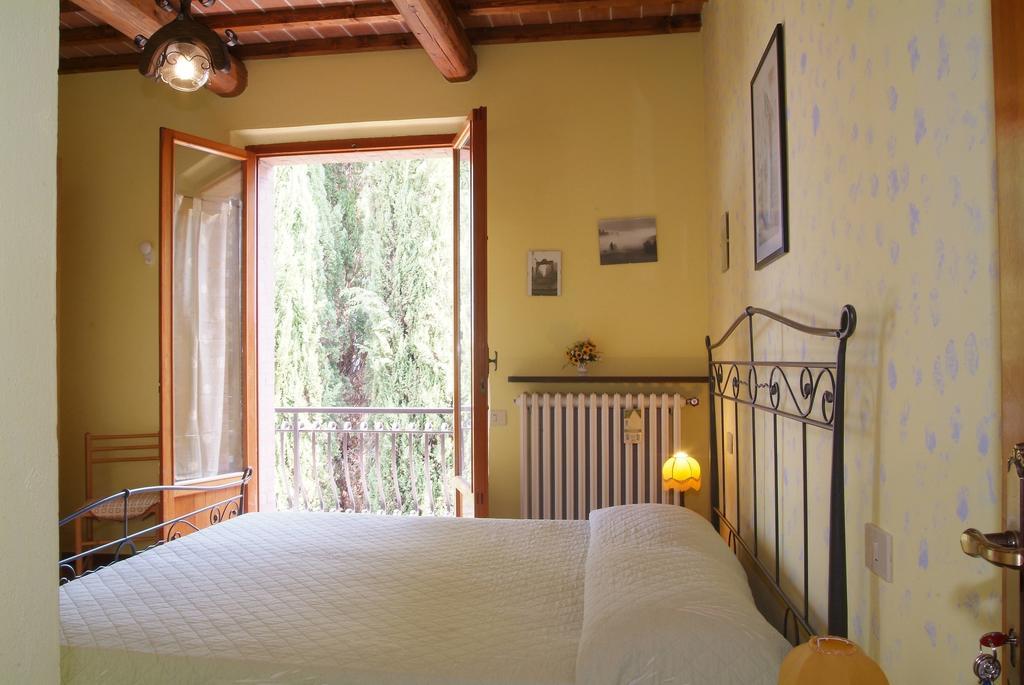 Agriturismo Azienda Agricola La Roccaia San Gimignano Kamer foto