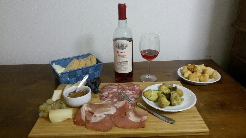 Agriturismo Azienda Agricola La Roccaia San Gimignano Buitenkant foto