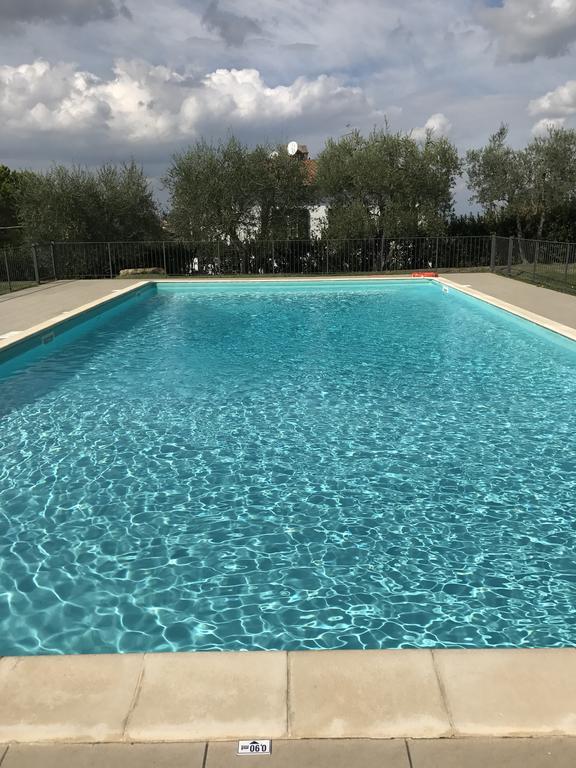 Agriturismo Azienda Agricola La Roccaia San Gimignano Buitenkant foto