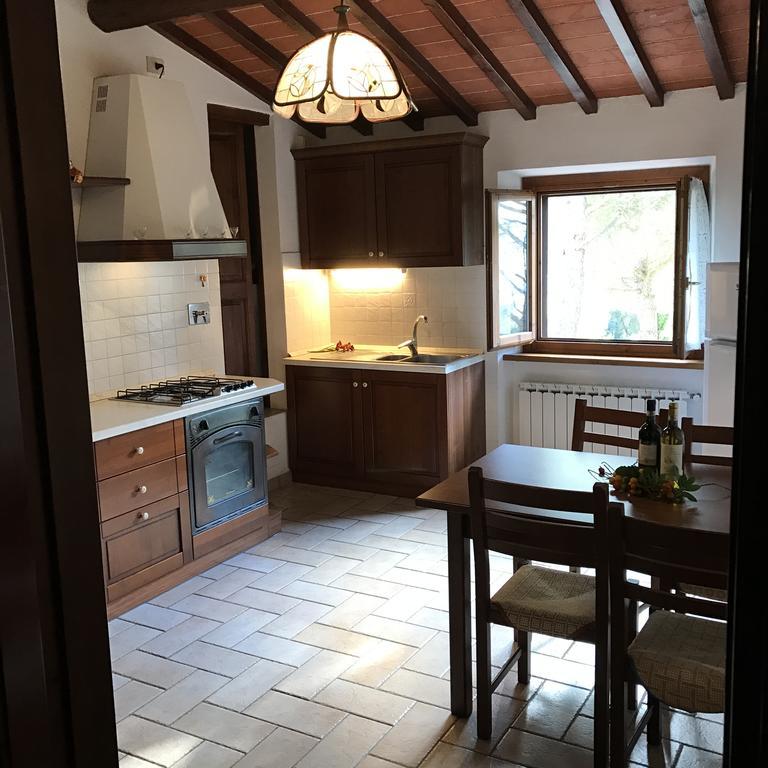 Agriturismo Azienda Agricola La Roccaia San Gimignano Buitenkant foto