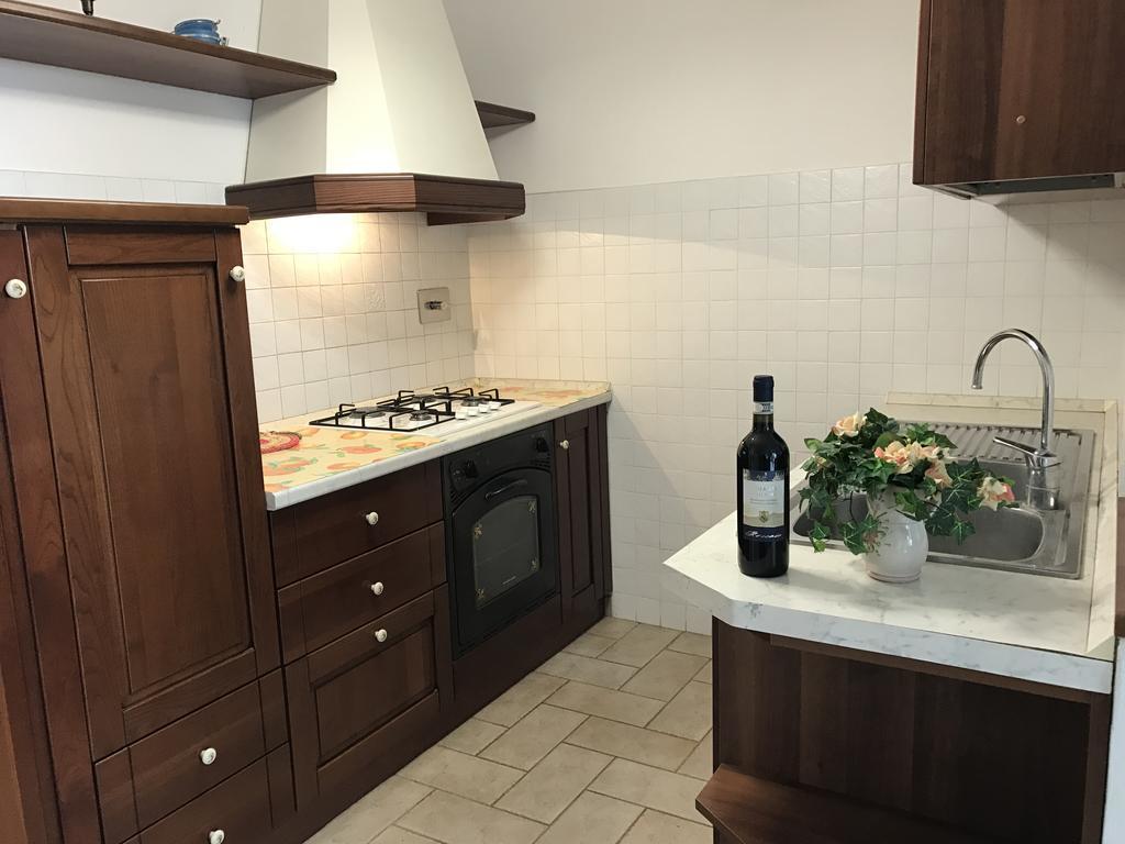 Agriturismo Azienda Agricola La Roccaia San Gimignano Buitenkant foto