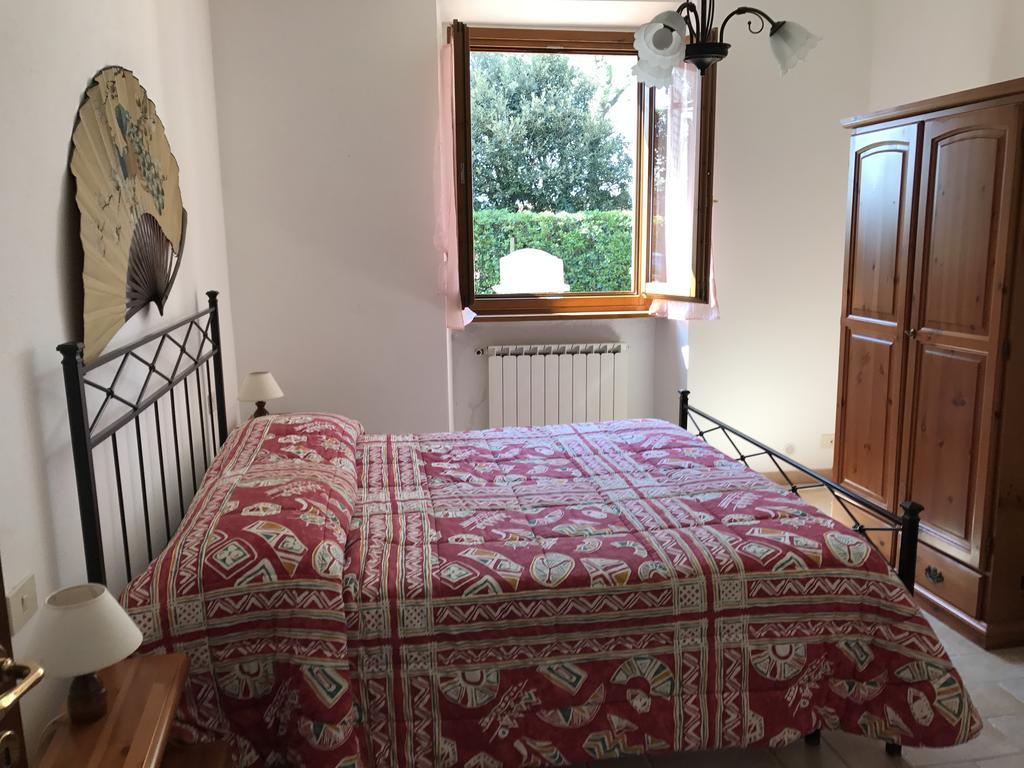 Agriturismo Azienda Agricola La Roccaia San Gimignano Buitenkant foto