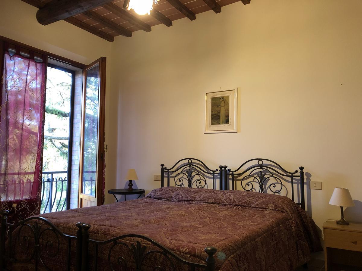 Agriturismo Azienda Agricola La Roccaia San Gimignano Buitenkant foto